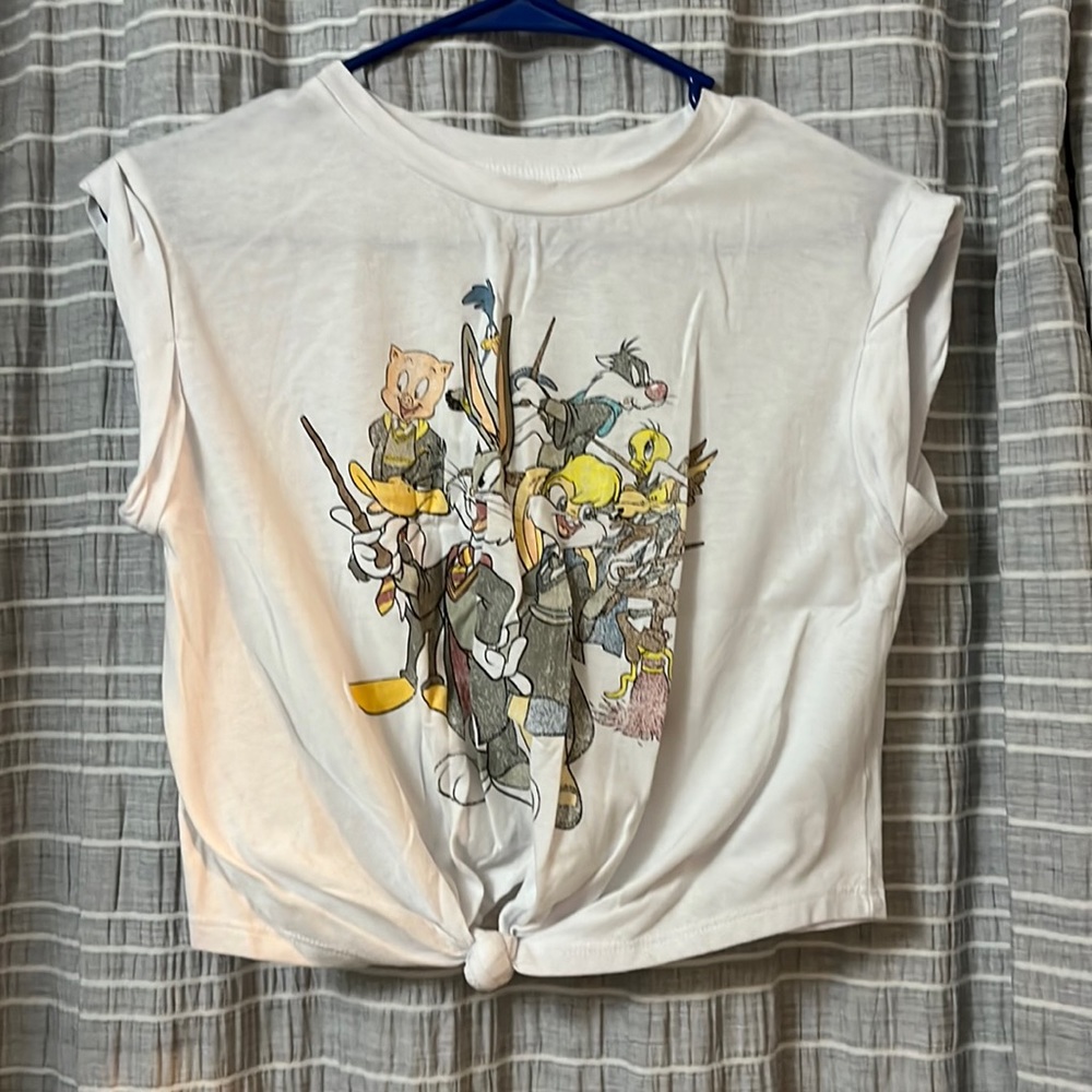 looney toons cropped tee